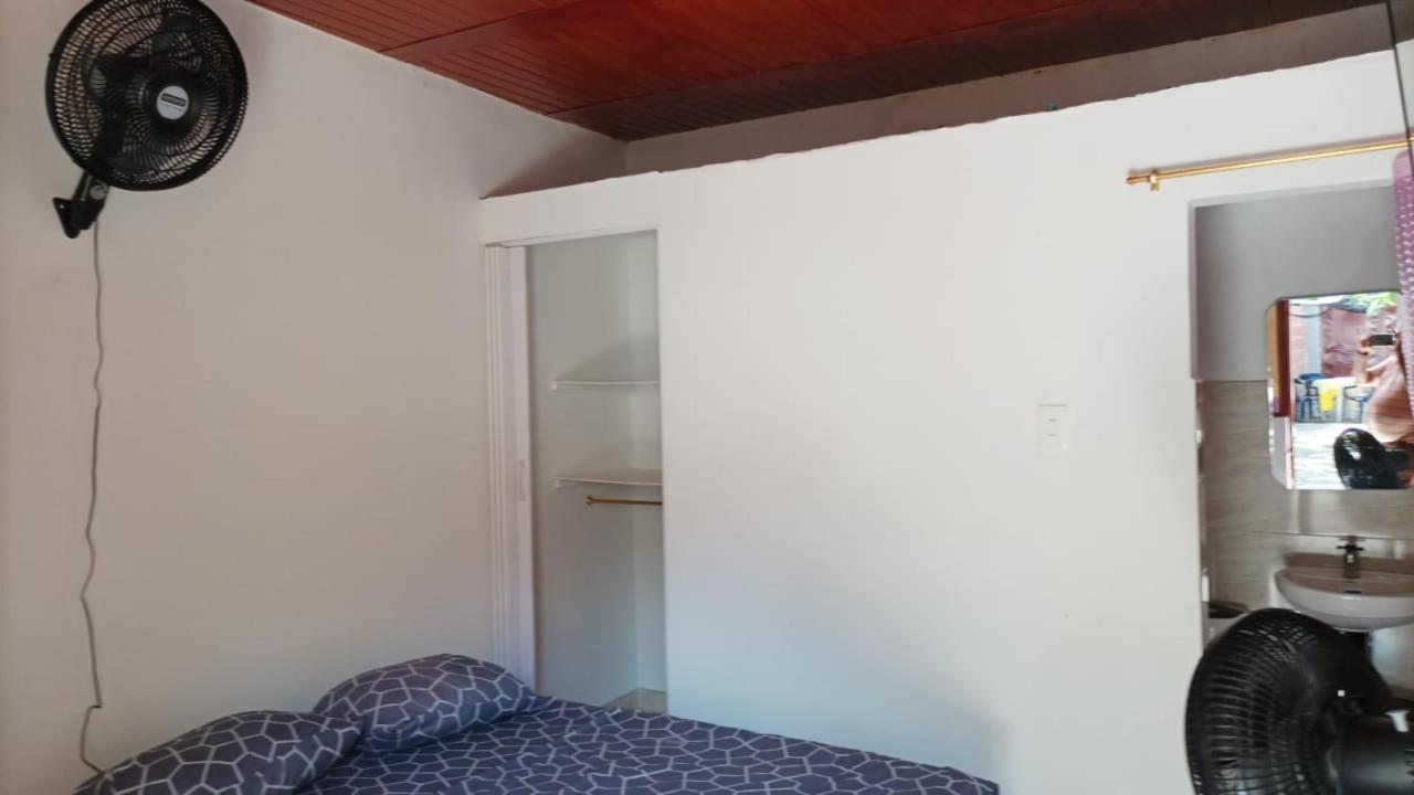 Hostal Arámbulo Villavieja Exterior foto